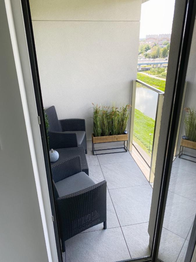 Capital Towers - Apartament Modern Z Widokiem Na Rzeke Жешув Экстерьер фото